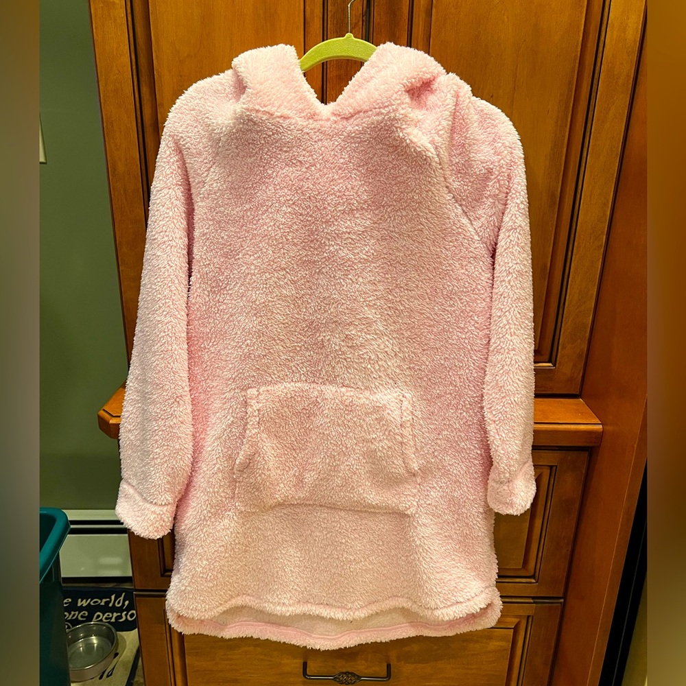 Hooded robe
